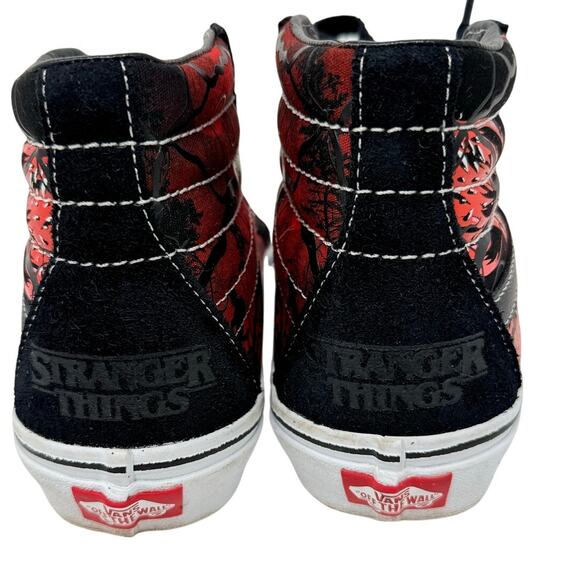 Vans x Stranger Things SK8-Hi Reissue Shoes Friends Don’t Lie M 5.5 W 7 - Picture 4 of 9